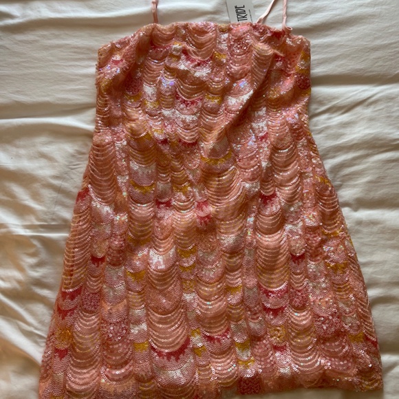 Emmy Pink Mermaid Mini Dress - Picture 6 of 6